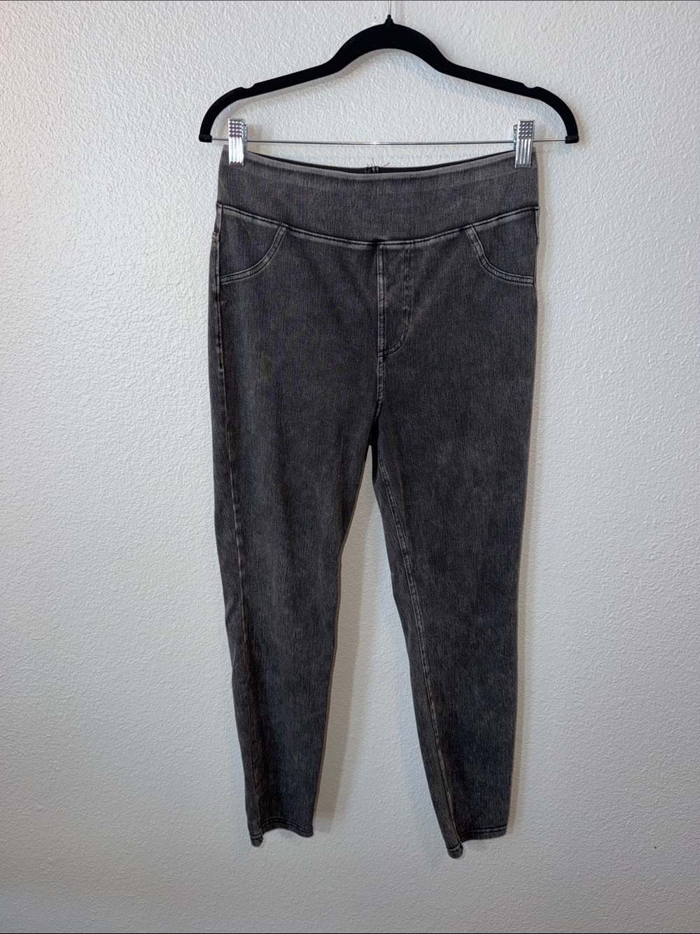 Halara Women's High-Rise Black Wash Jeggings
